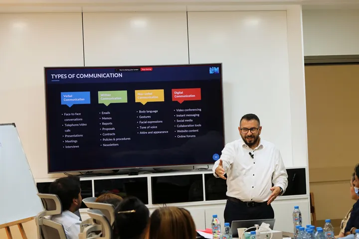 Exploring communication during training